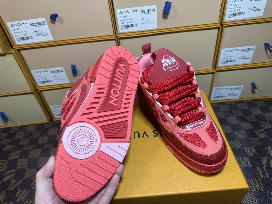 Louis Vuitton Red Skate - Image 5