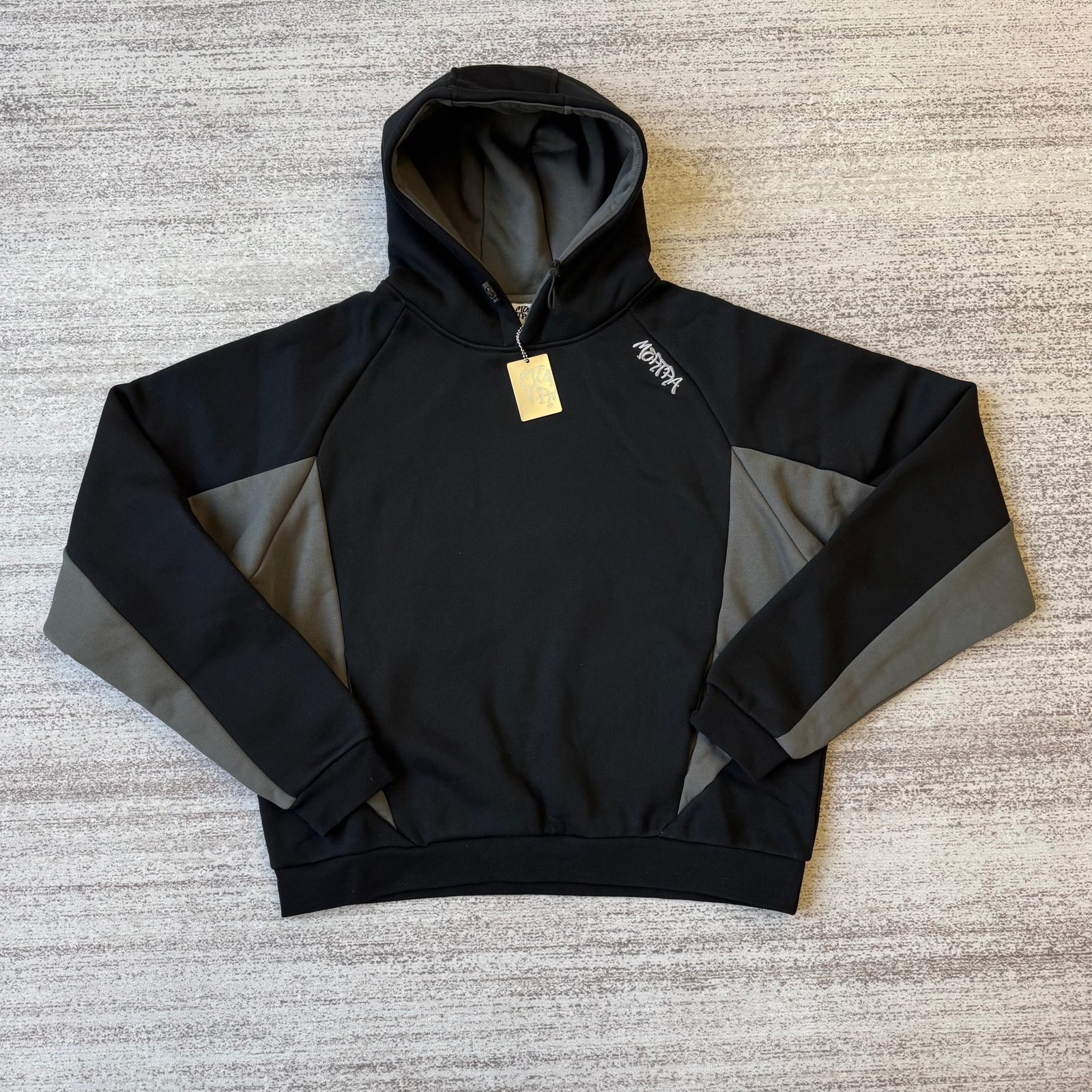 Mertra Tracksuit - Black - Image 3