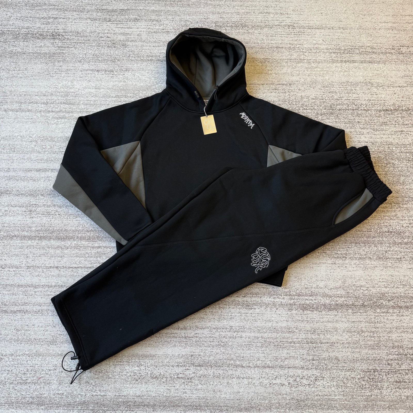 Mertra Tracksuit - Black - Image 2