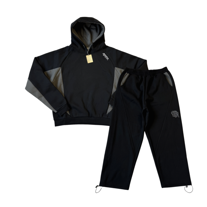 Mertra Tracksuit - Black