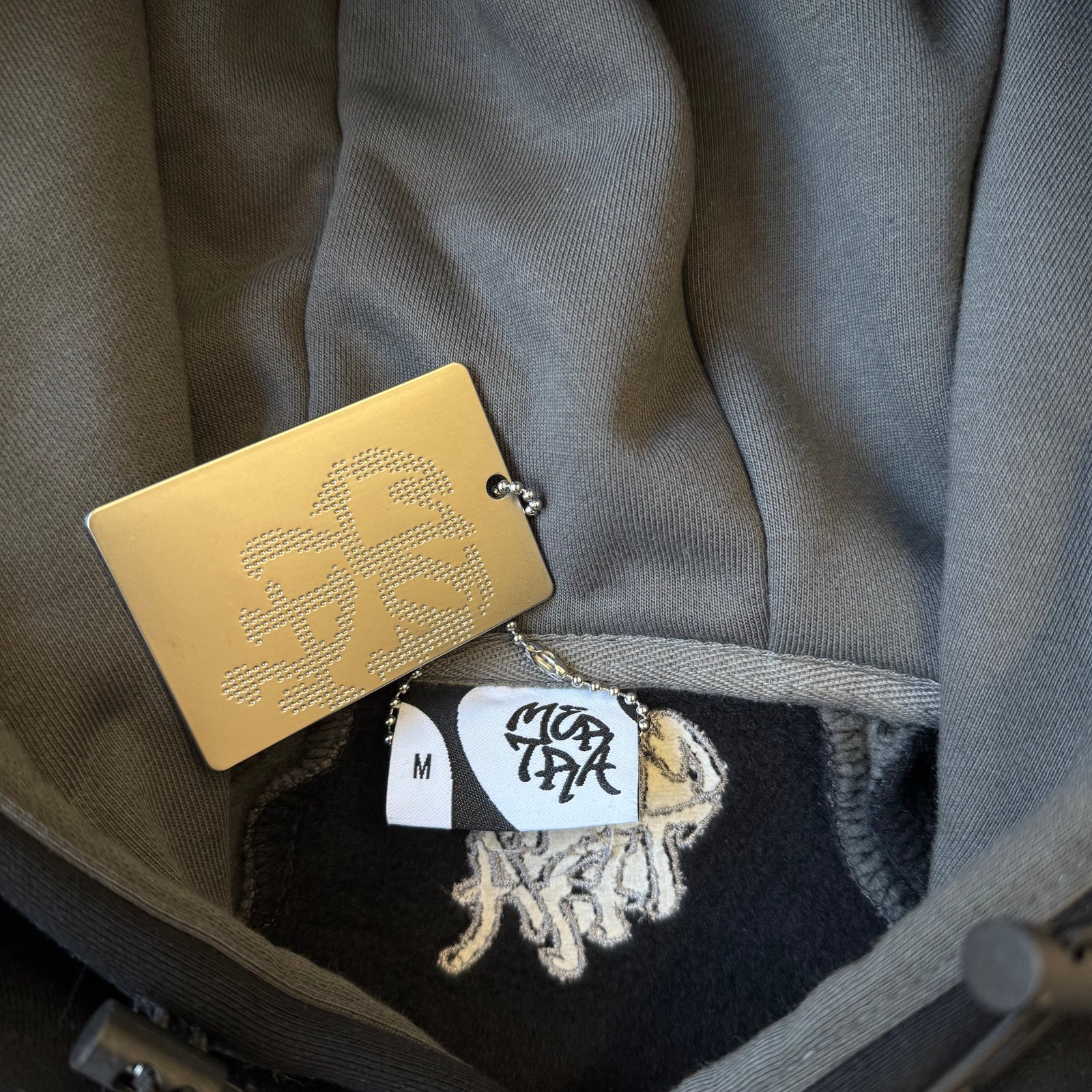 Mertra Tracksuit - Black - Image 9