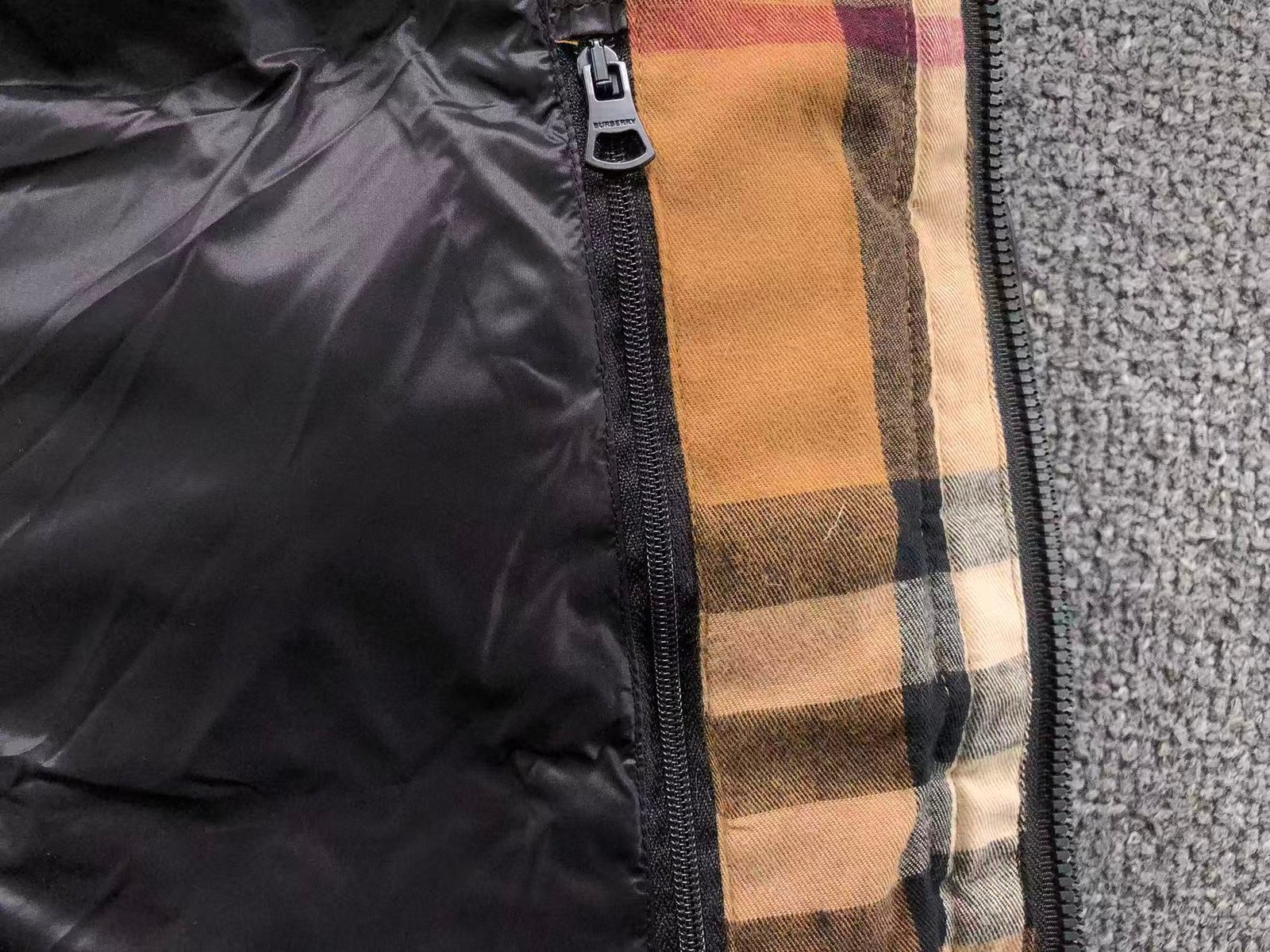 Burberry Pattern Puffer Shiny Black - Image 13