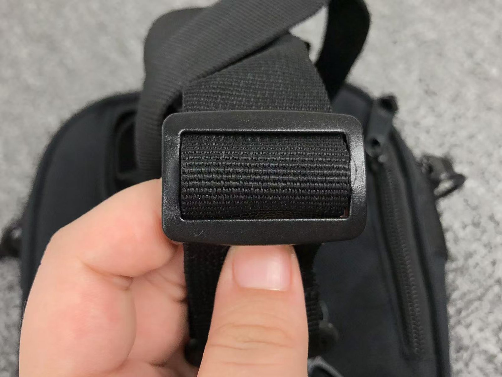 Carhartt Wip Essentials Small Bag Black - Image 14