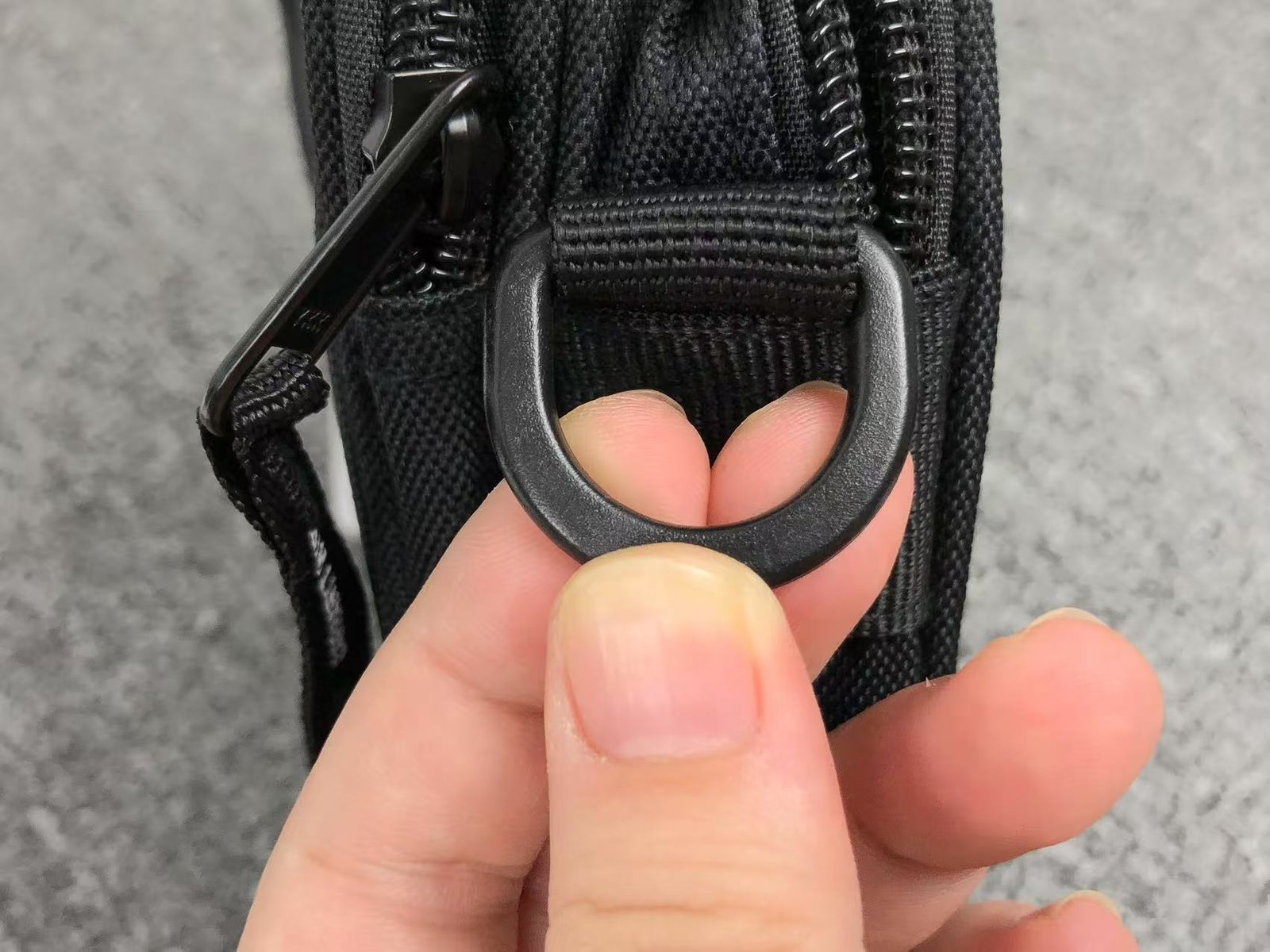 Carhartt Wip Essentials Small Bag Black - Image 15