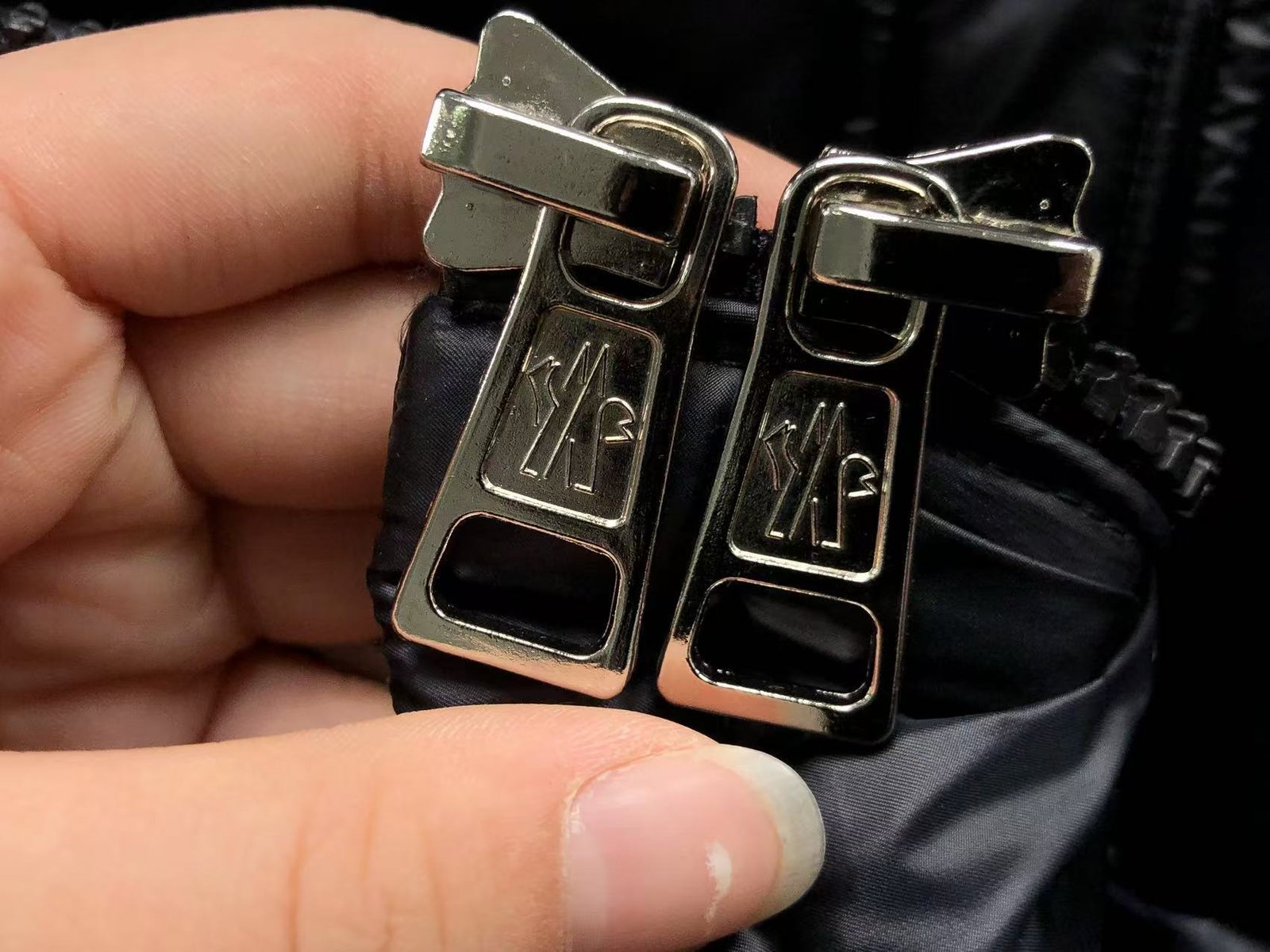 Moncler Logo Shiny Puffer Jacket Dark Navy - Image 17