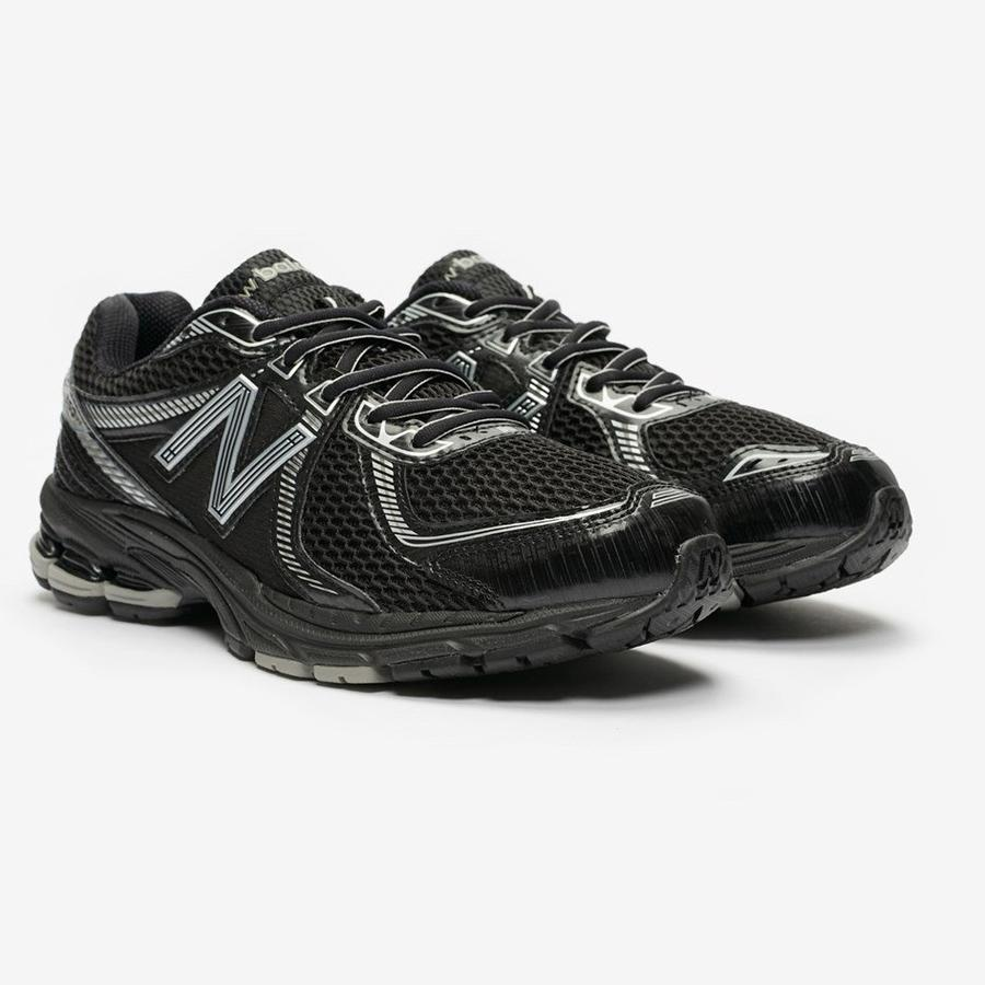 New balance 860v2 Black Metallic - Image 2