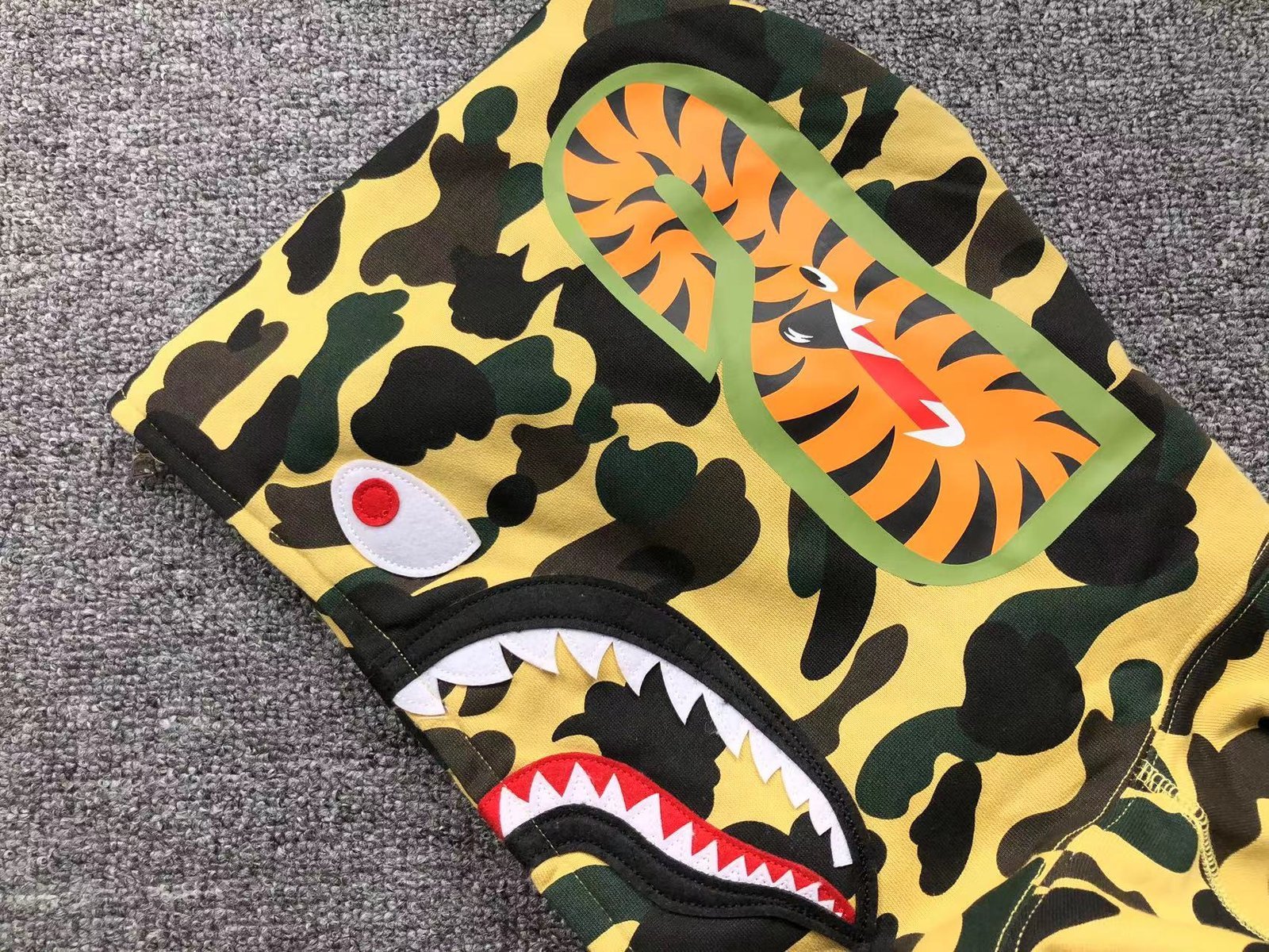 Bape Camo Yellow Hoodie - Image 2
