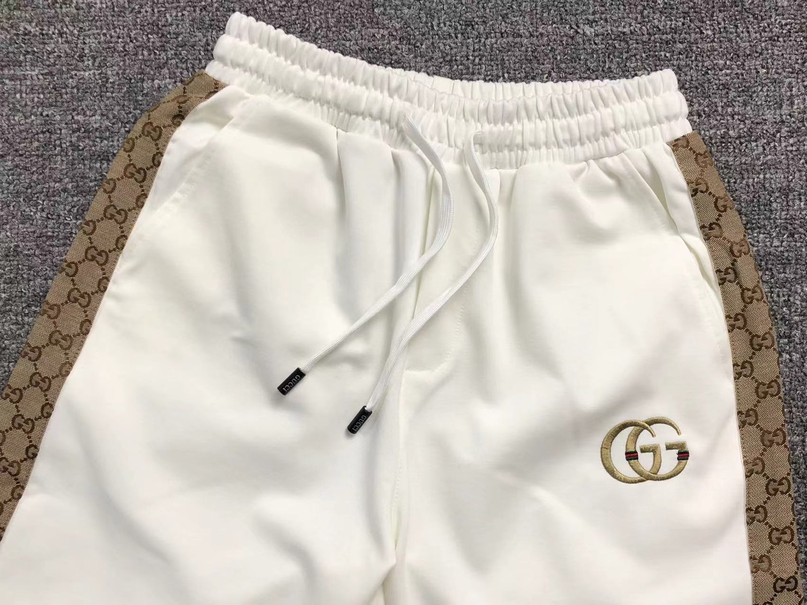 Gucci Logo Shorts White - Image 2