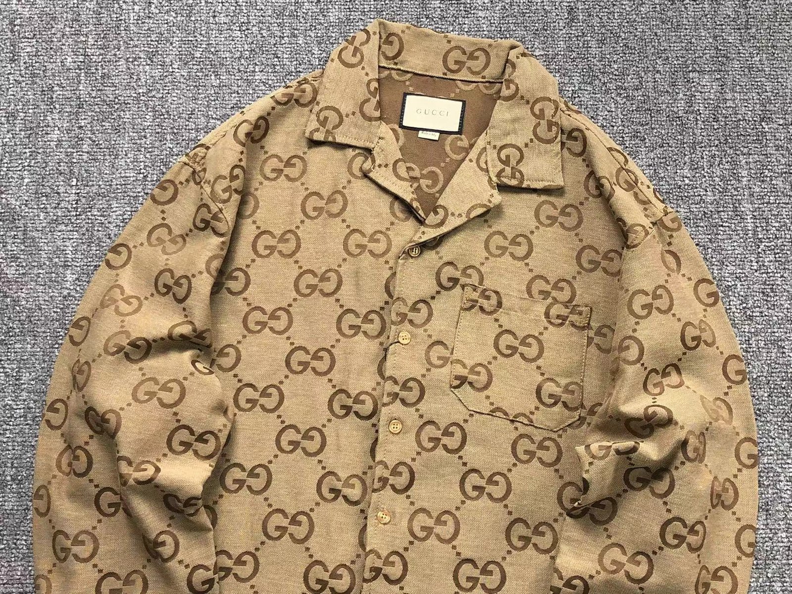 Gucci Logo Print Button Shirt - Image 2