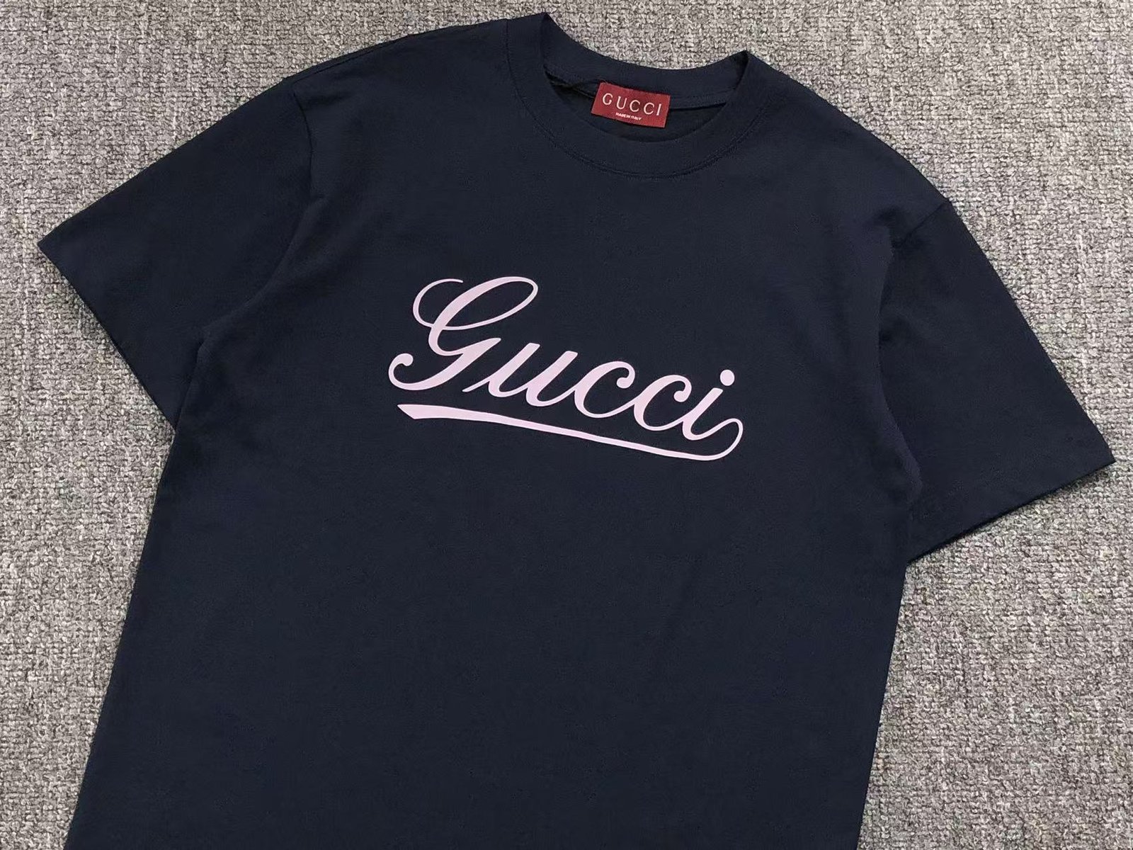 Gucci Lettering Logo Tshirt Navy - Image 2