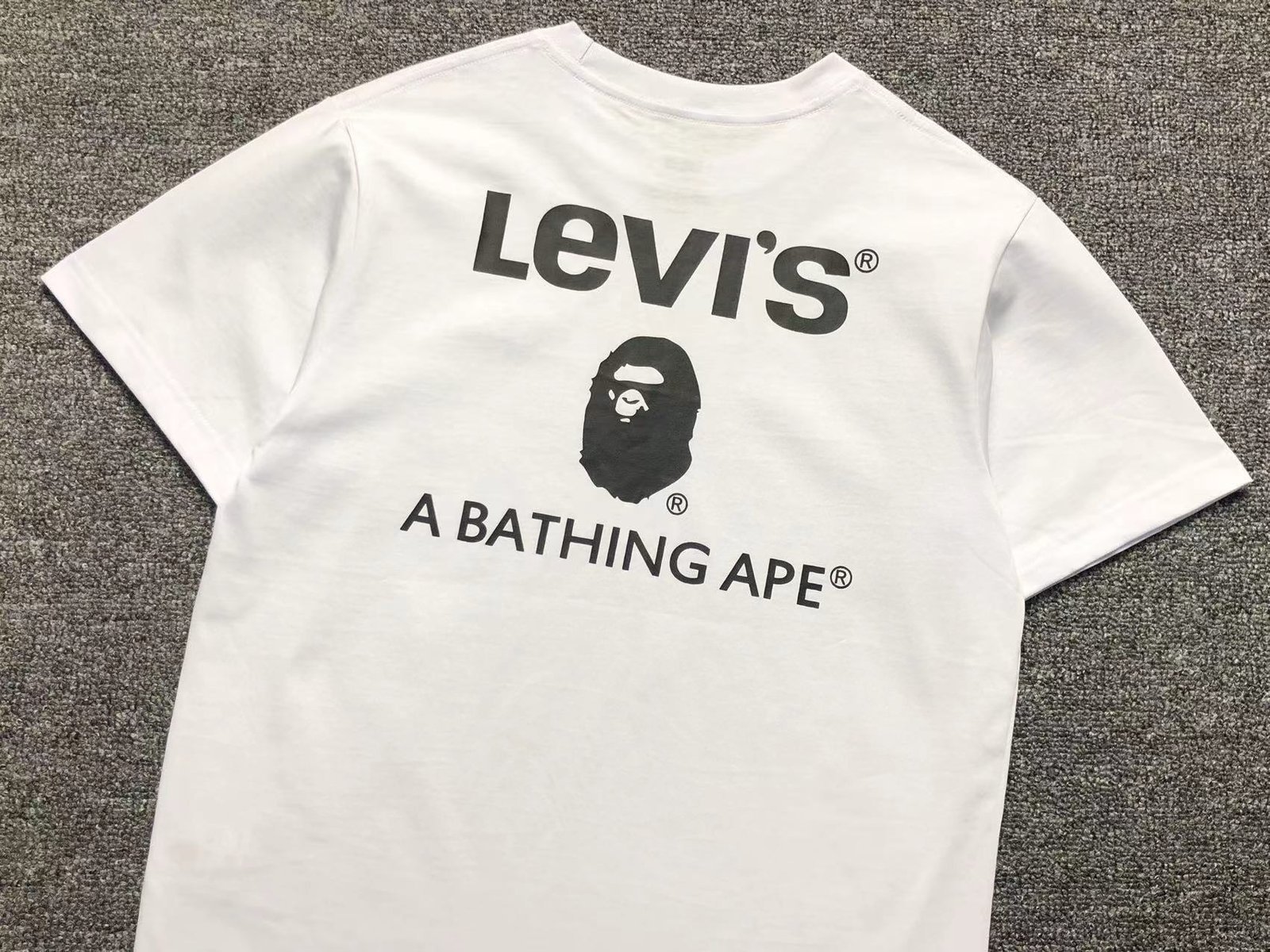 Bape x Levi´s Tshirt White - Image 2
