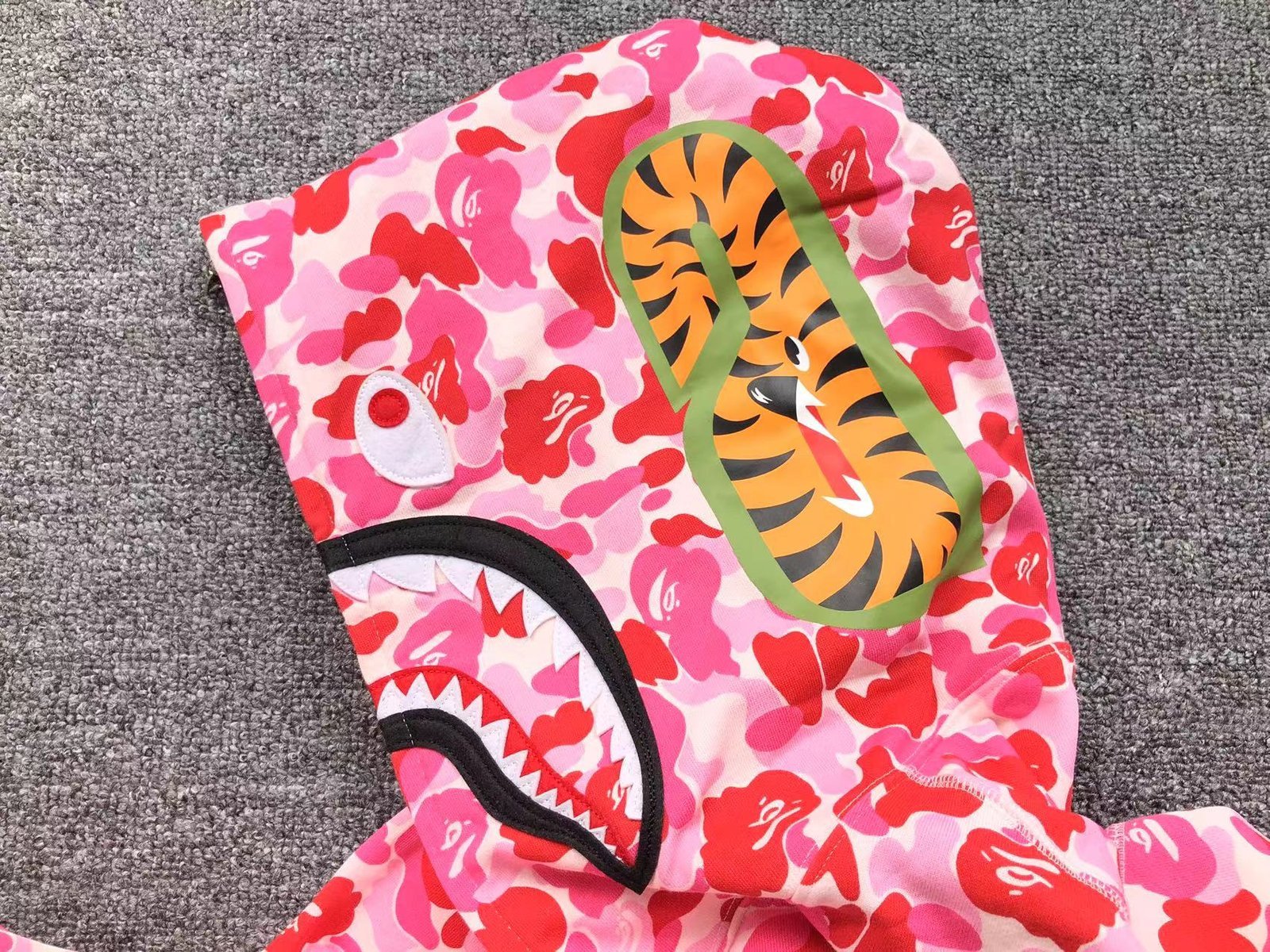 Bape Camo Hoodie Pink - Image 3