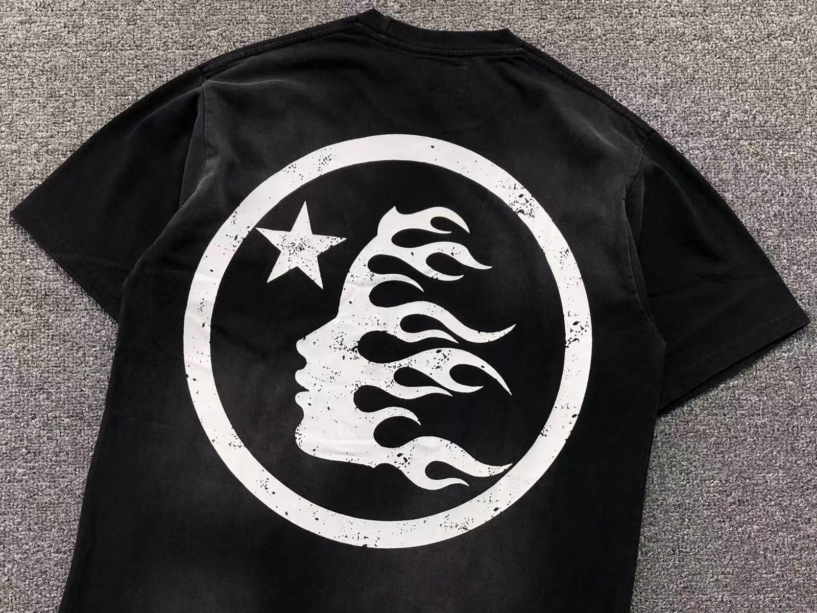 Hellstar Classic Logo Tshirt - Image 3