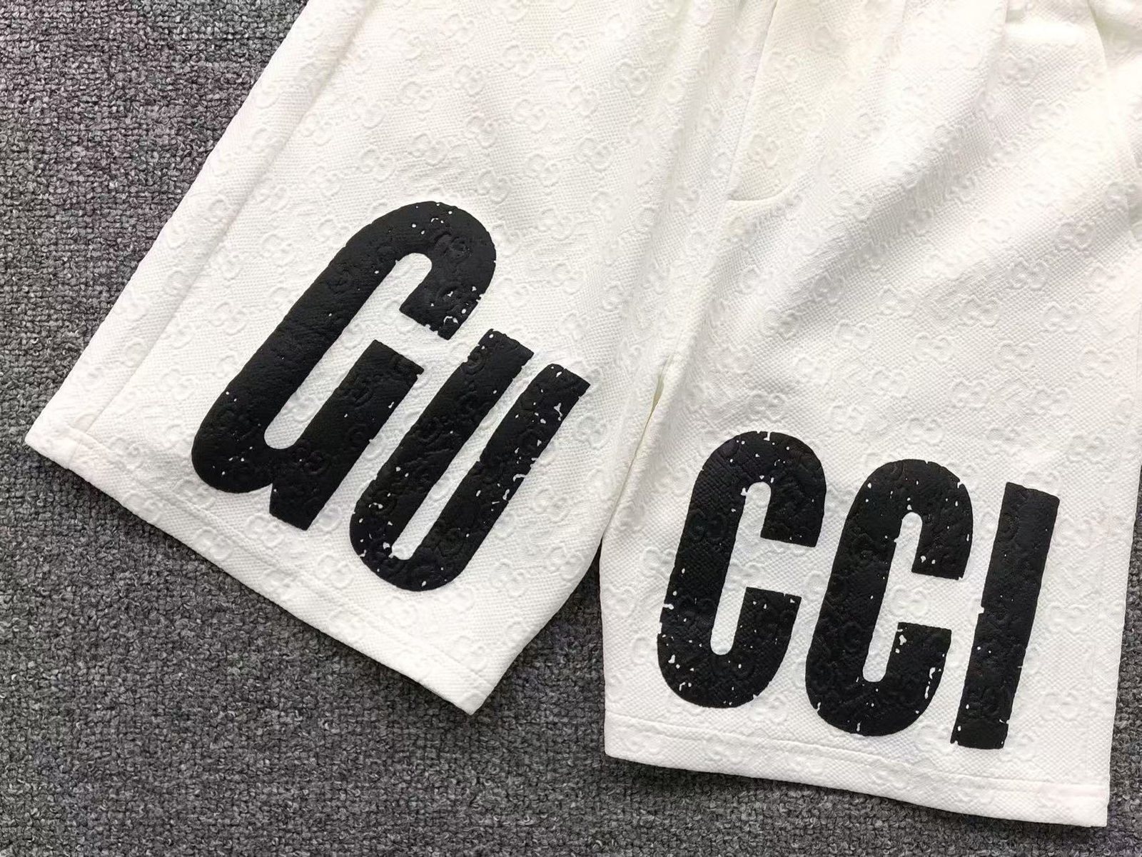 Gucci Embroidery Logo Shorts White - Image 3