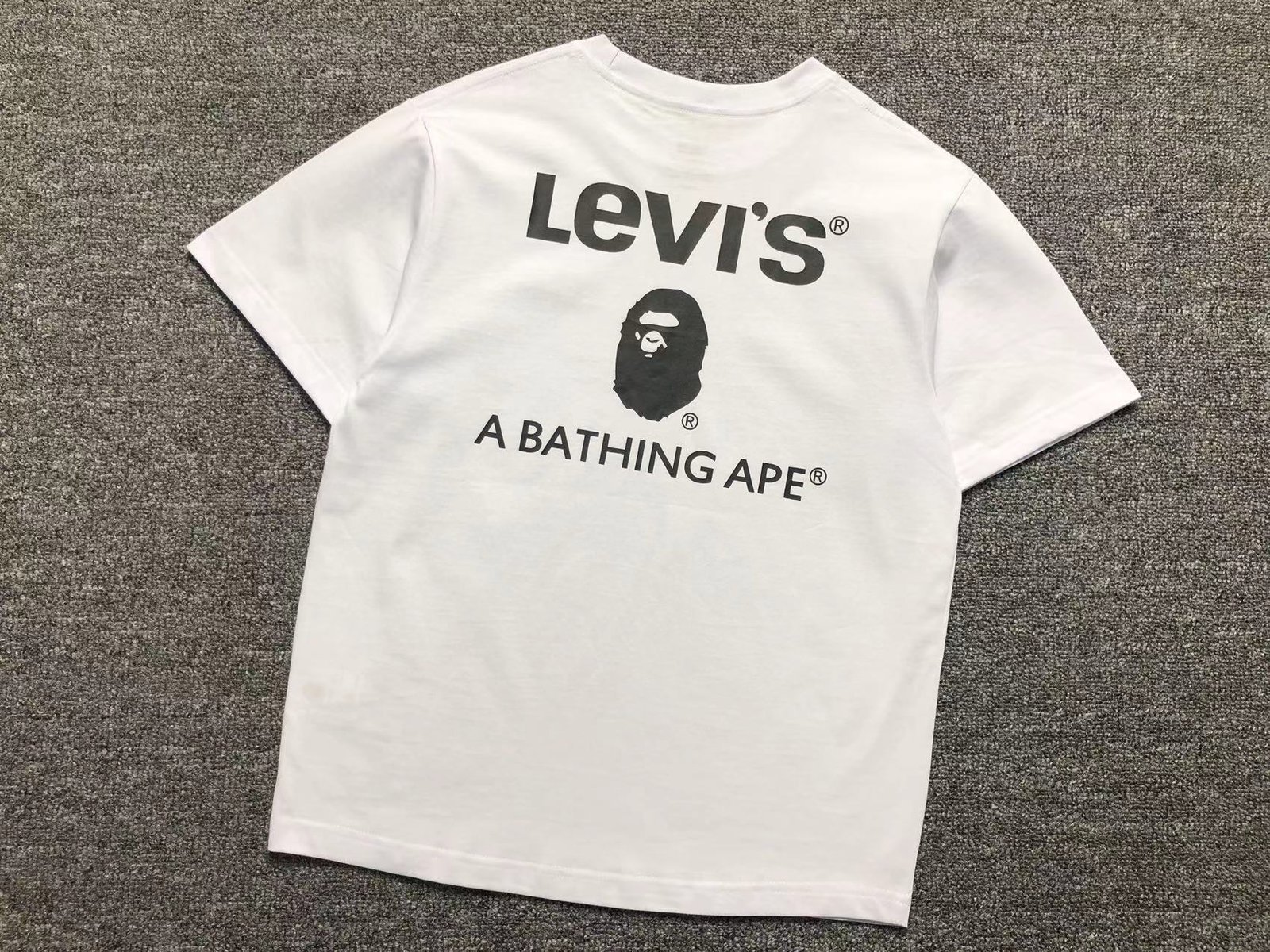 Bape x Levi´s Tshirt White - Image 3