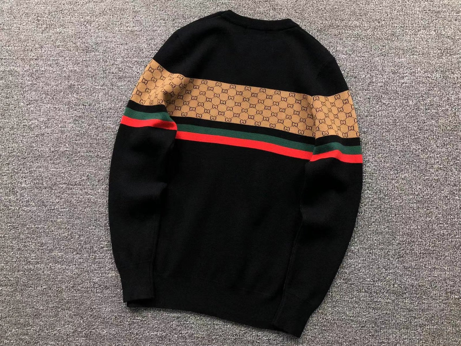 Gucci Pattern Logo Knit Sweater - Image 4