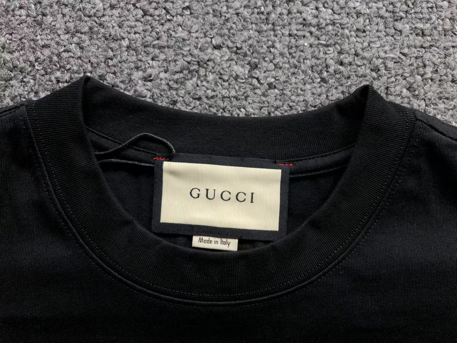Gucci Logo Tshirt Black - Image 4
