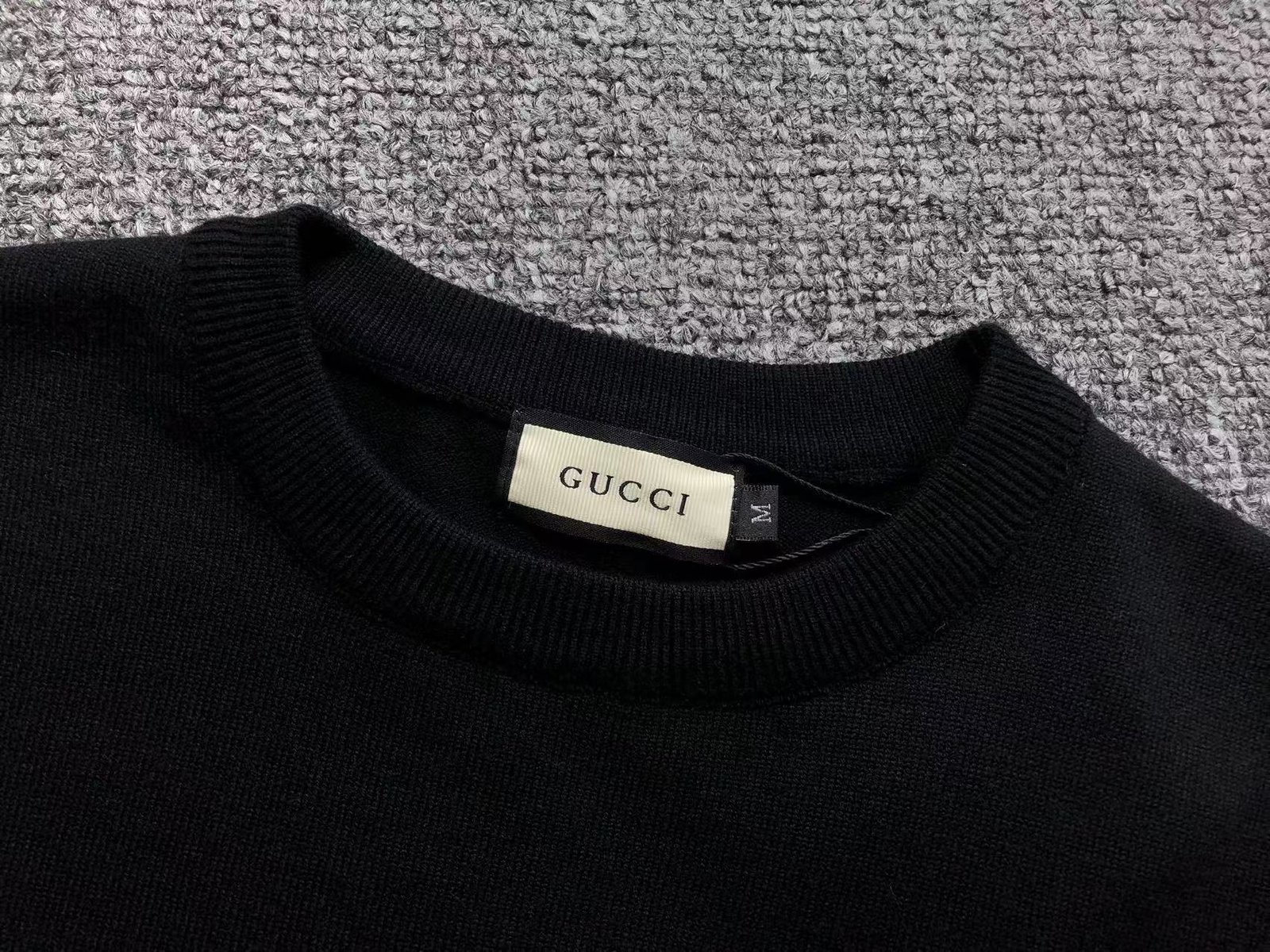 Gucci Logo Knit Sweater - Image 4