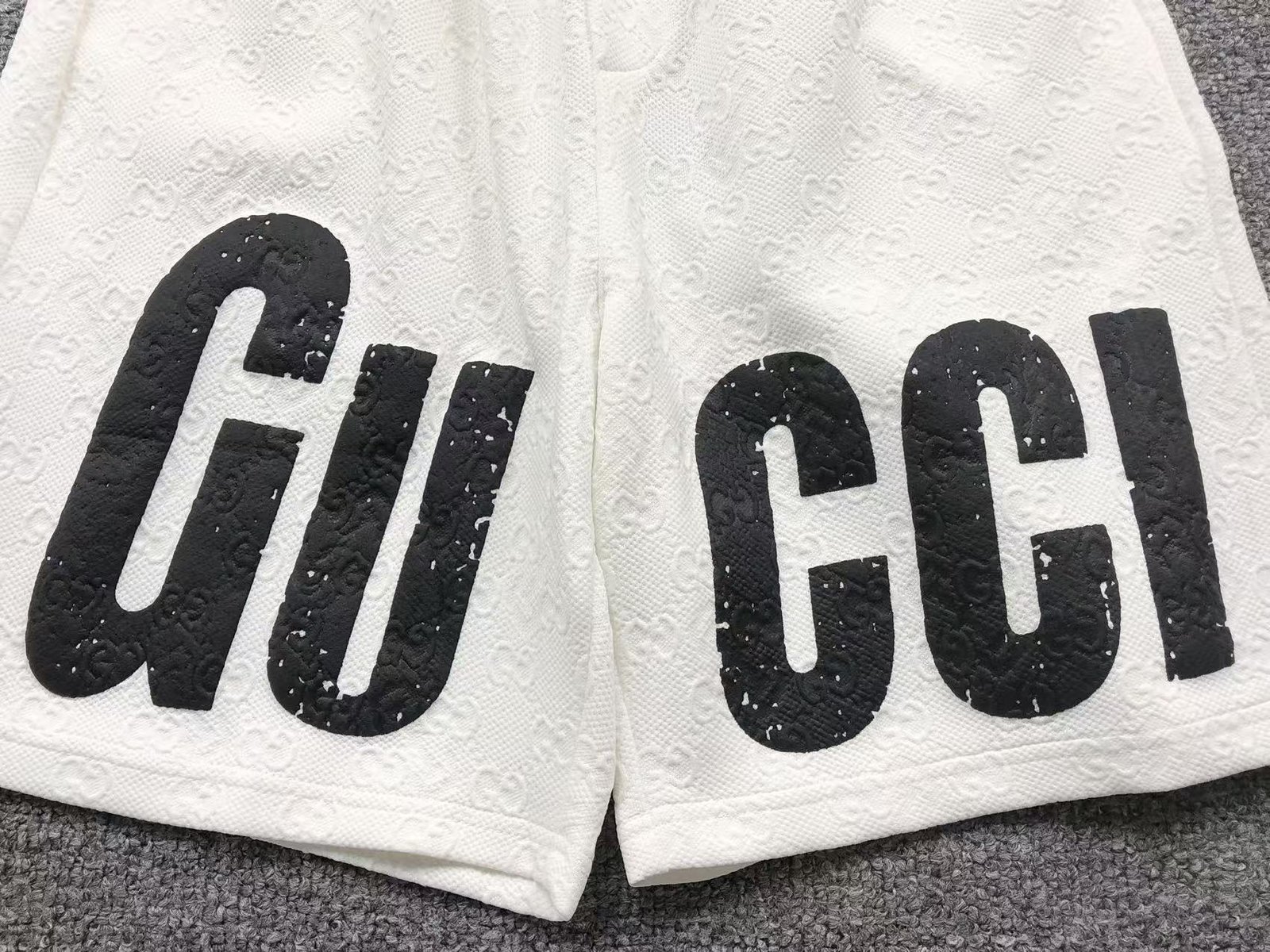 Gucci Embroidery Logo Shorts White - Image 4