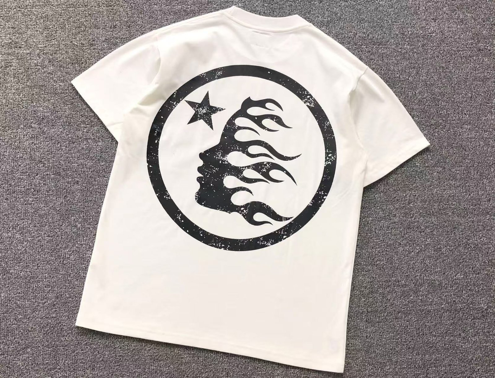 Hellstar Classic Logo Tshirt - Image 5