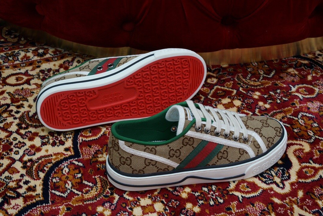 Gucci Tennis Logo Pattern Sneaker - Image 5