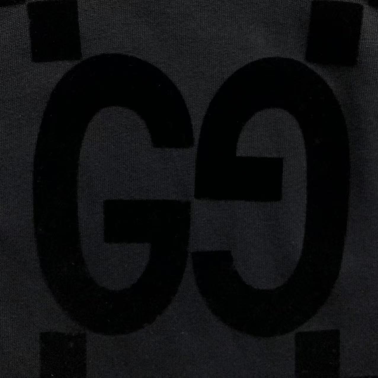 Gucci Velvet Logo Tshirt Black - Image 5