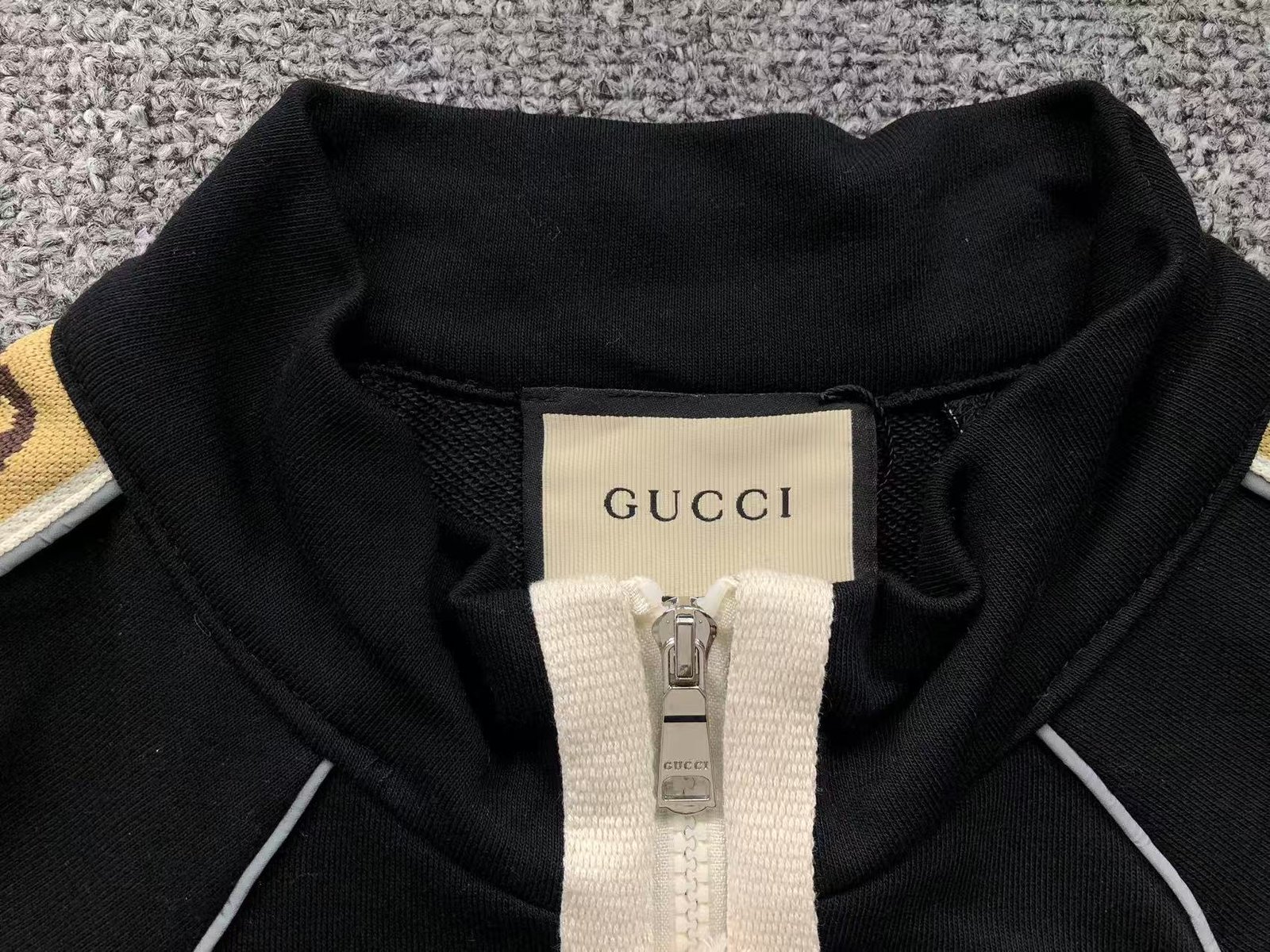 Gucci Pattern Logo Jacket - Image 5
