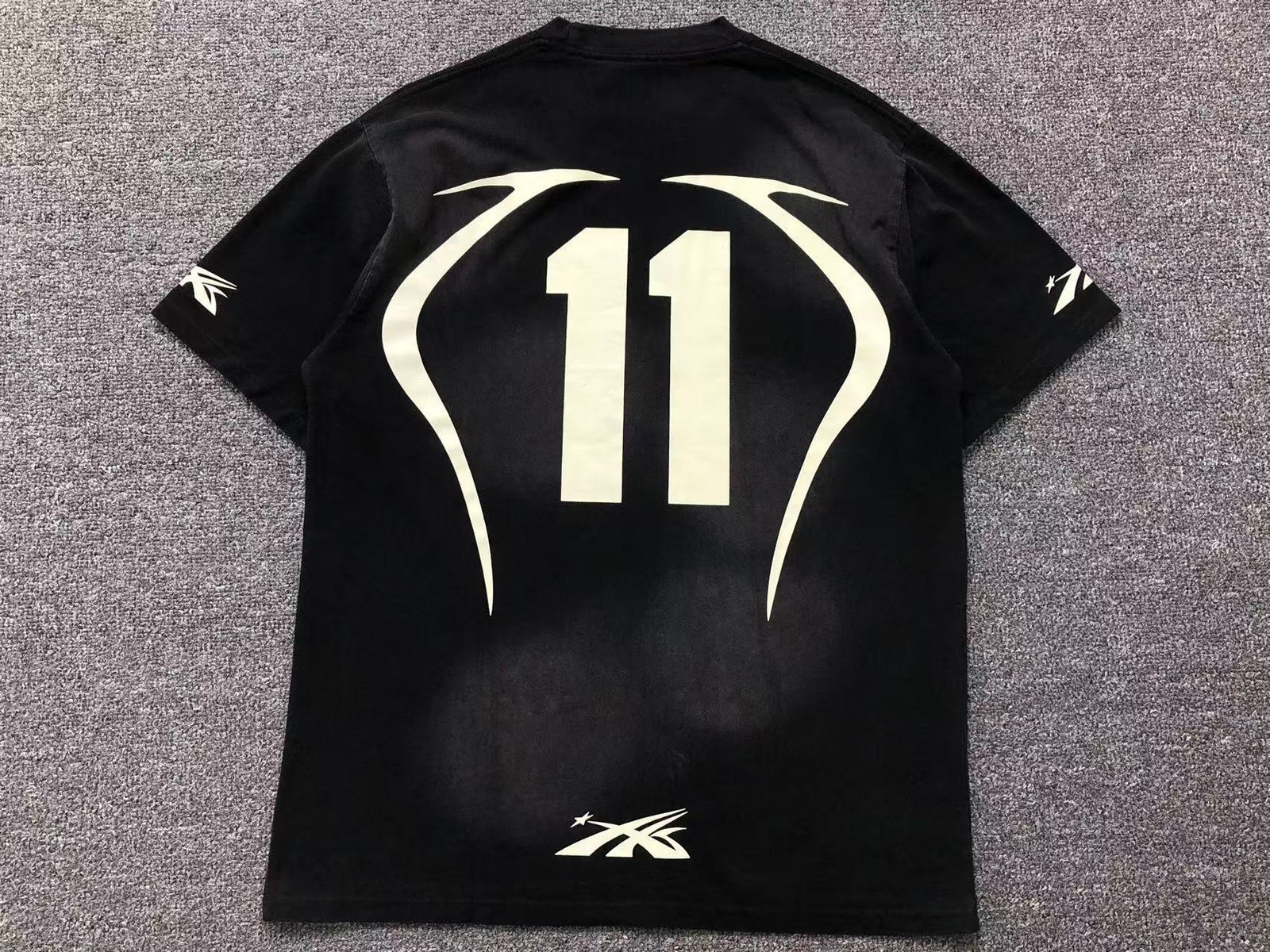 Hellstar Warm Up Tshirt Black - Image 5