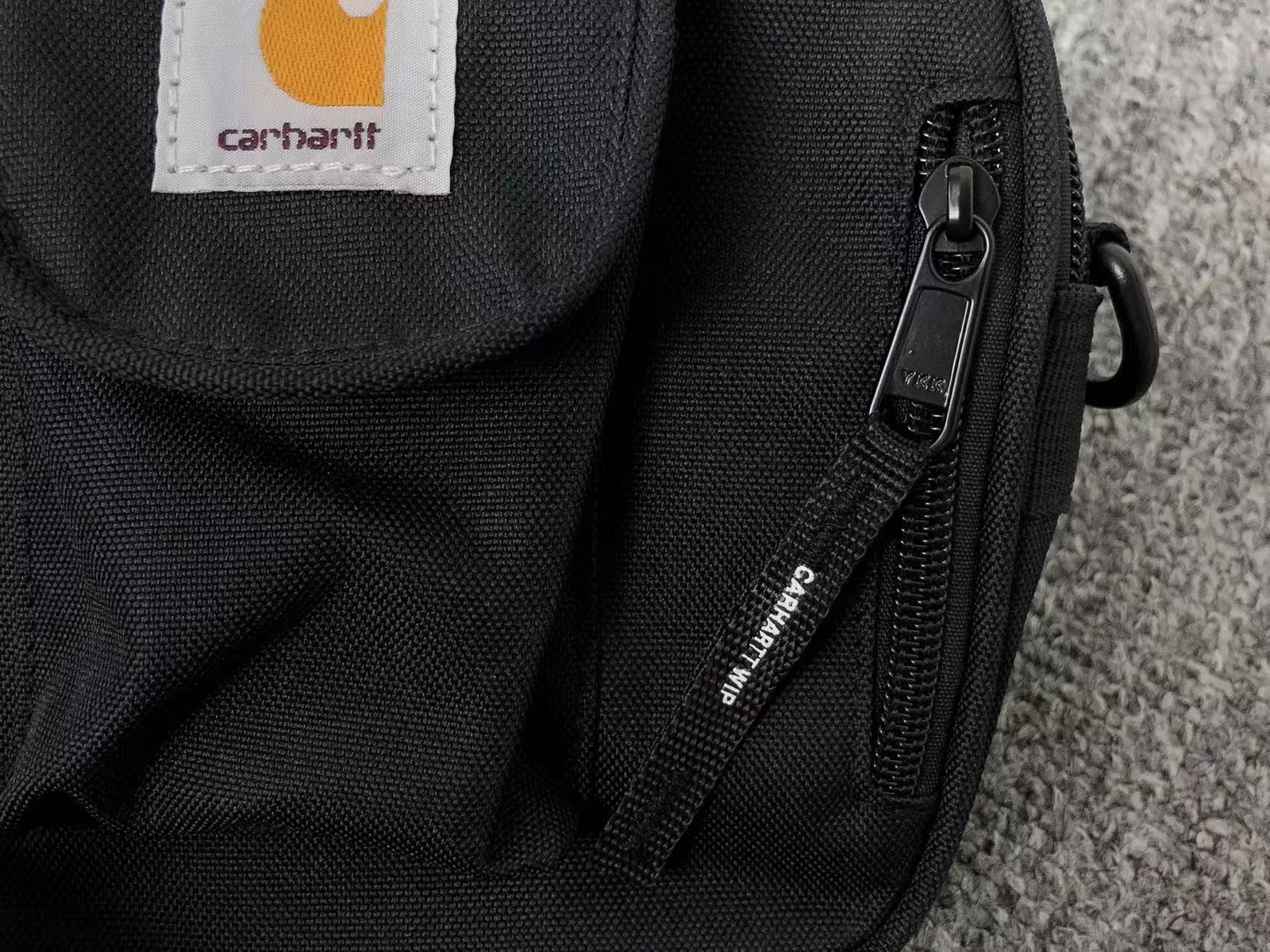 Carhartt Wip Essentials Small Bag Black - Image 5