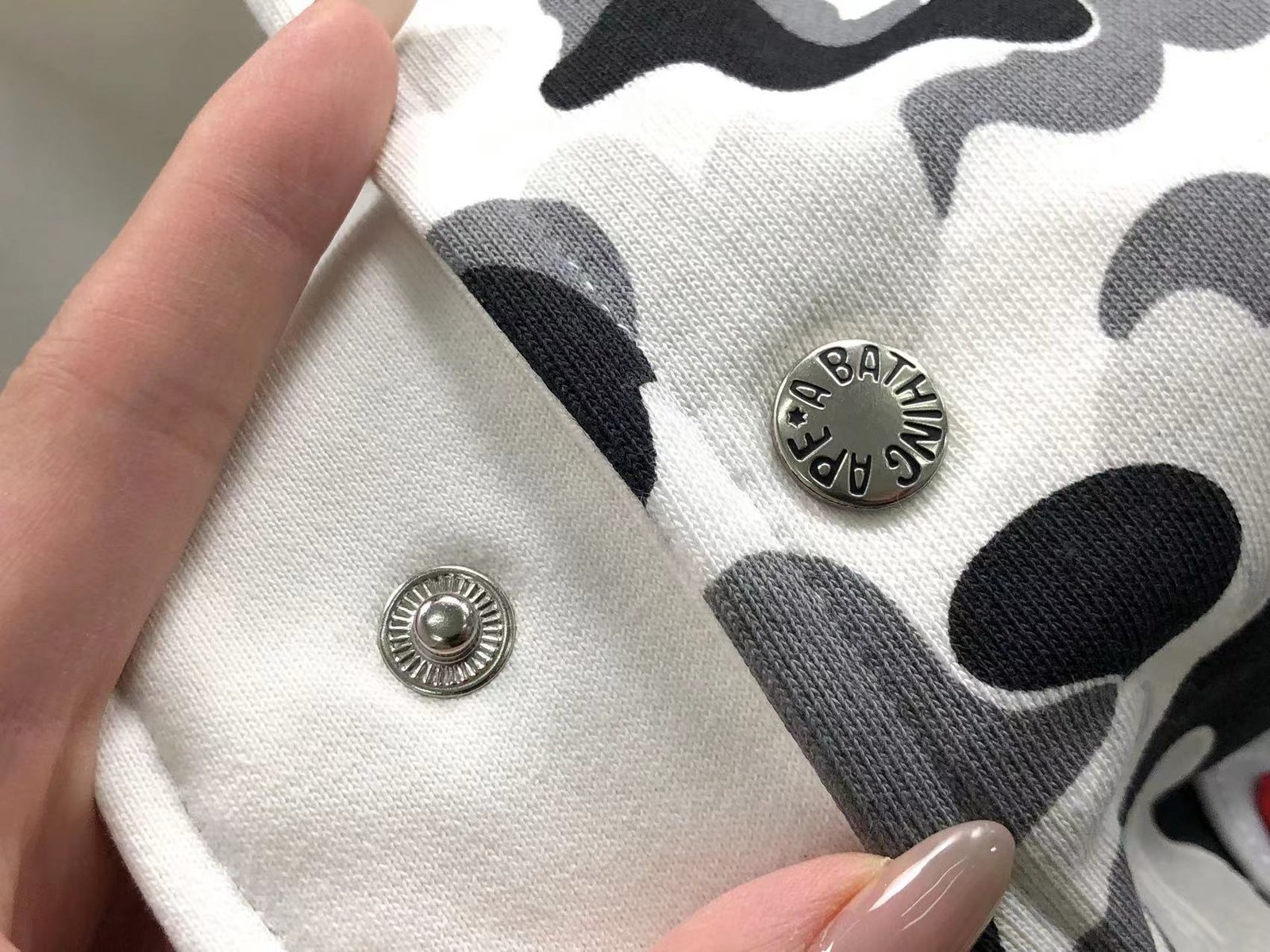 Bape Camo Hoodie White Grey - Image 5