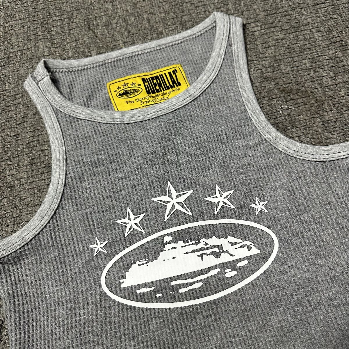 Corteiz Alcatraz Star Tank Top Grey - Image 5