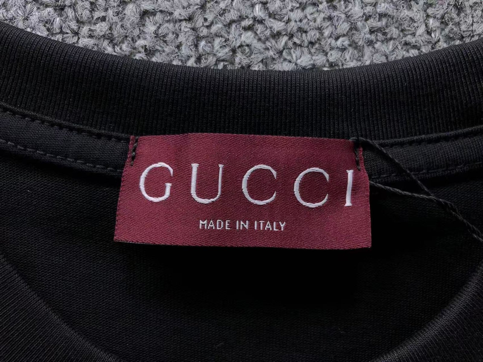 Gucci Logo Tshirt Black - Image 6