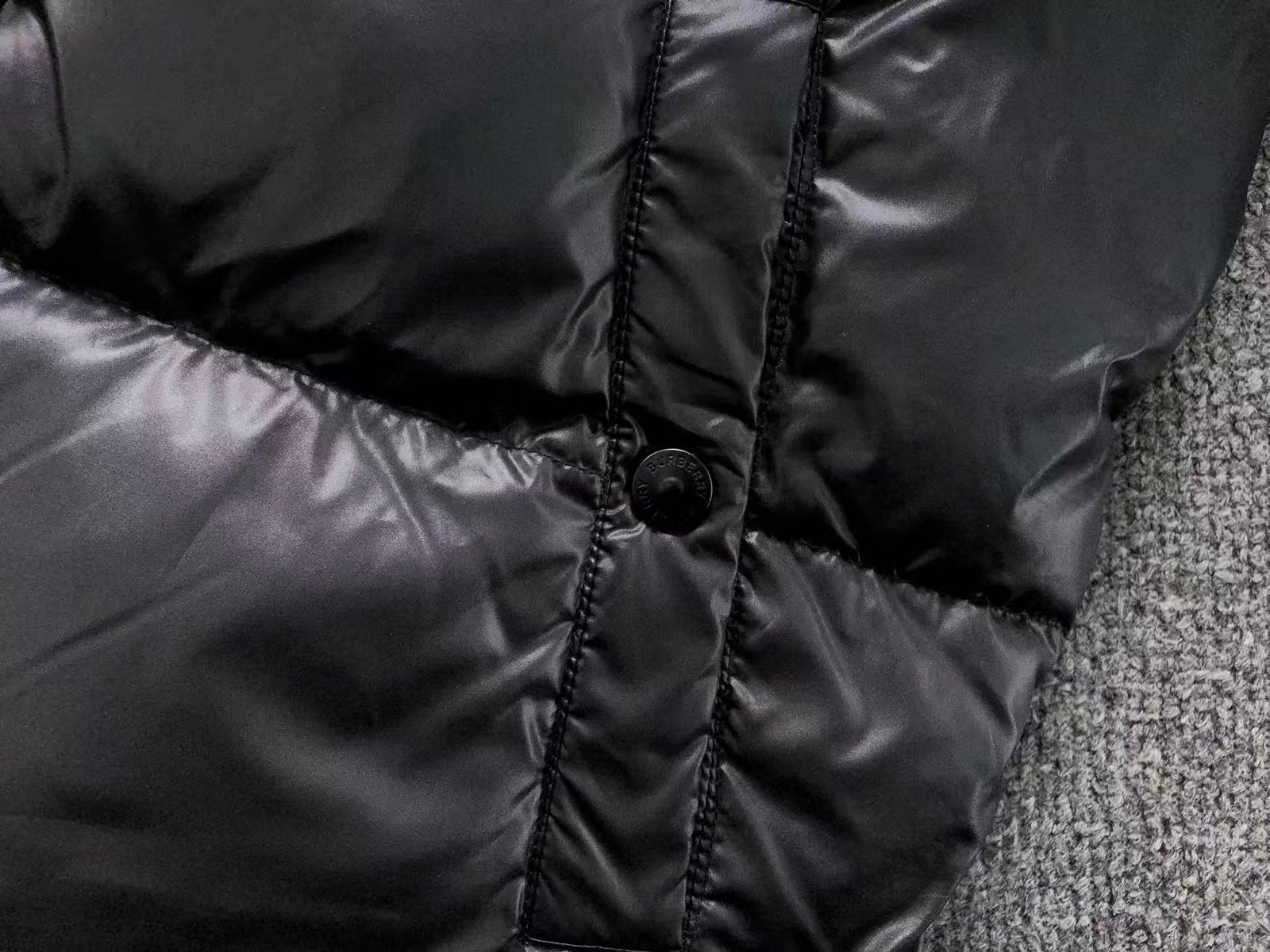 Burberry Pattern Puffer Shiny Black - Image 6