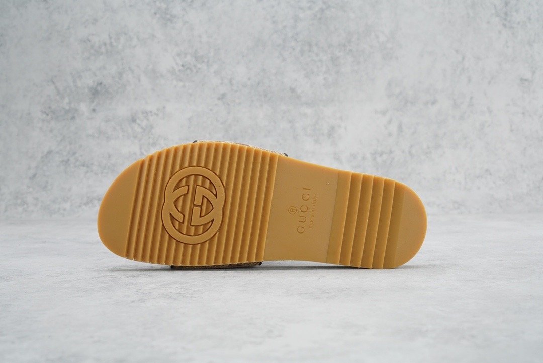Gucci Logo Pattern Slide - Image 7