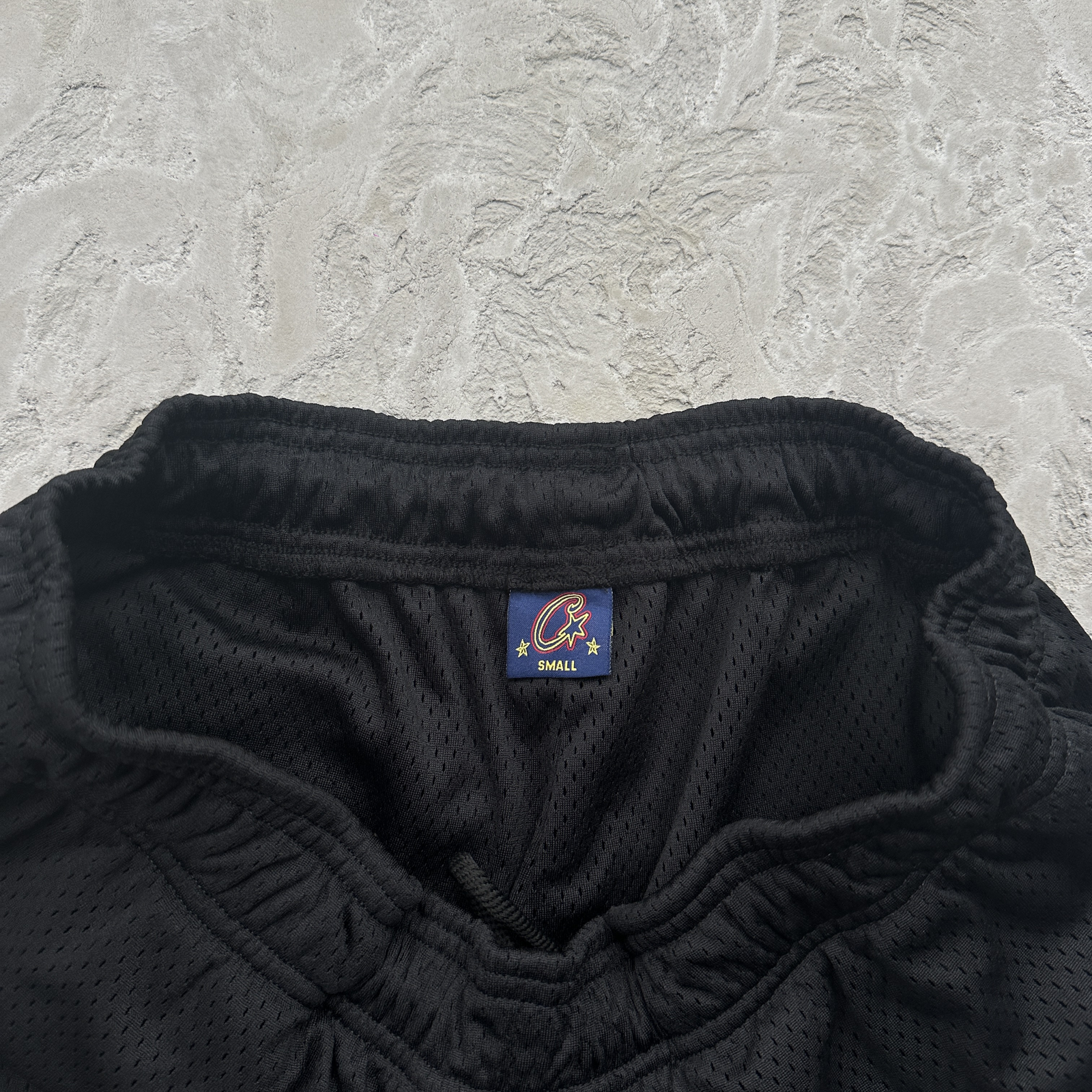 Corteiz Rtw Mesh Shorts-Black - Image 6