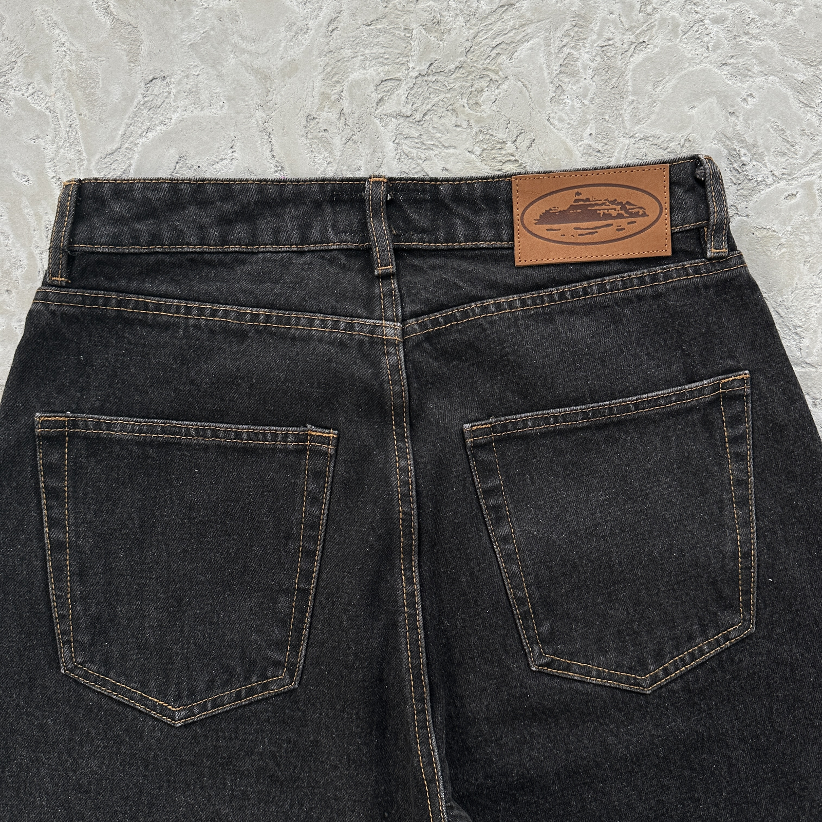 Corteiz Island Baggy Shorts-Black - Image 7