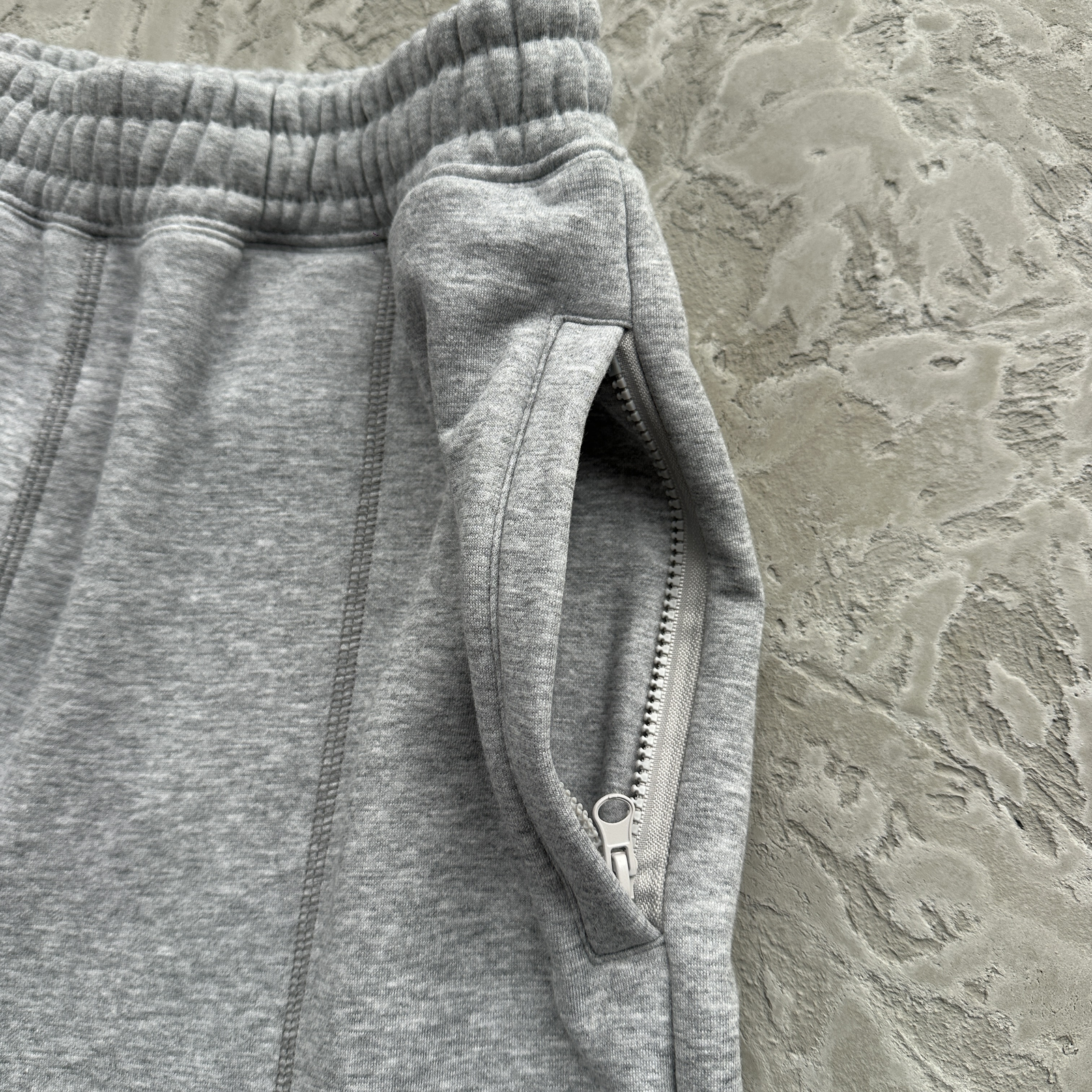 Corteiz Rawhem Shorts Heather Grey - Image 6