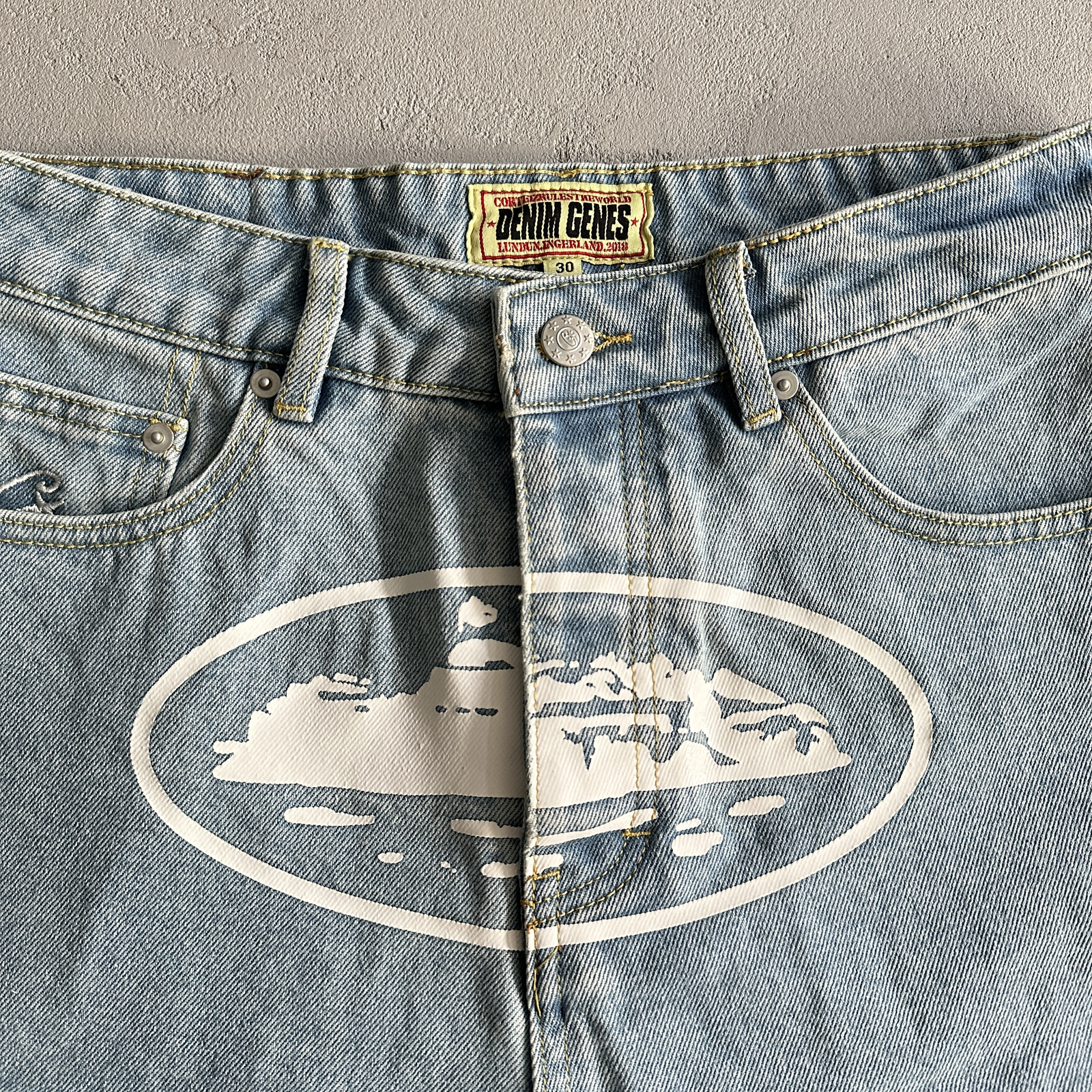 Corteiz Island Baggy Shorts - Image 5