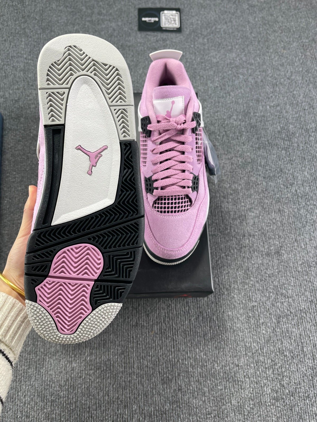 Air Jordan 4 Retro Orchid - Image 4